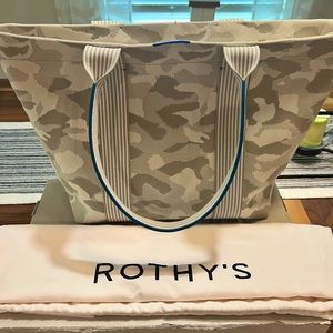 Rothy’s Essential Tote in Khaki Camo- retired color
